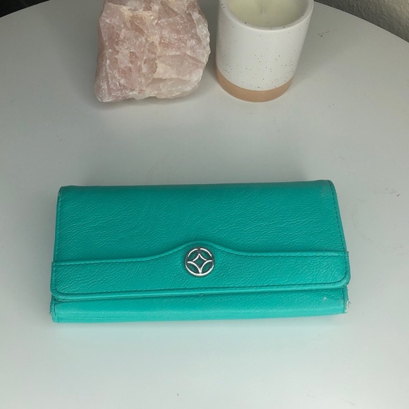 safe keeper Handbags - Safe keeper wallet.
